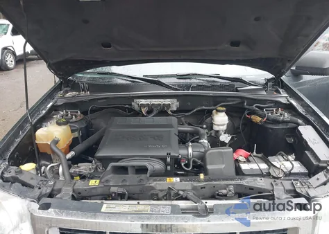 2009 Ford Escape Xlt from USA, damaged, VIN 1FMCU93G19KC14250